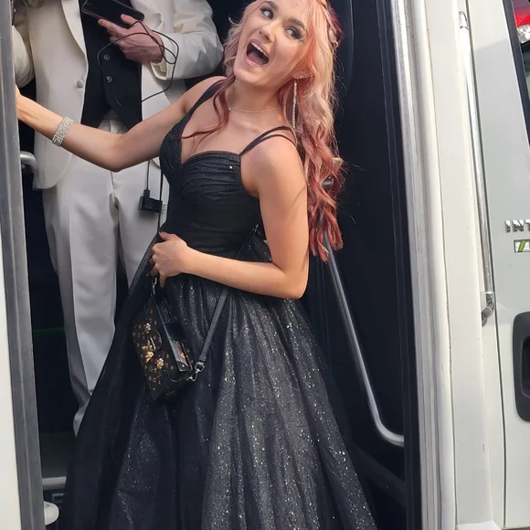 Black Prom Dress Size 0/2 PROMBAY - Picture 5 of 5